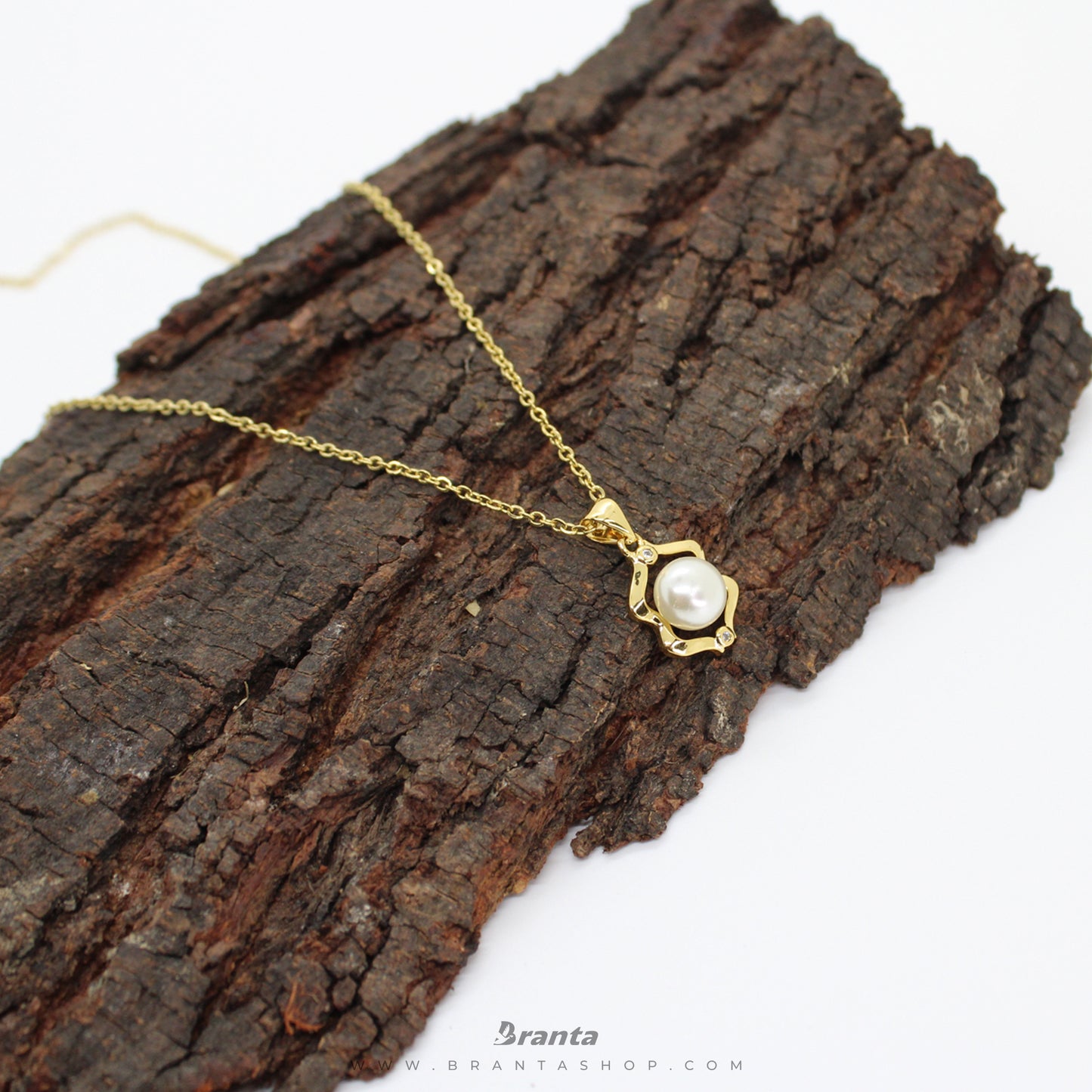 Pearl Pendant Necklace For Women