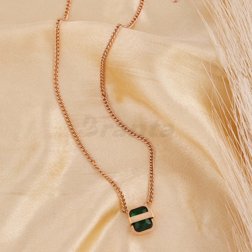 Love Green Emerald Pendant Rose Gold Necklace For Girls