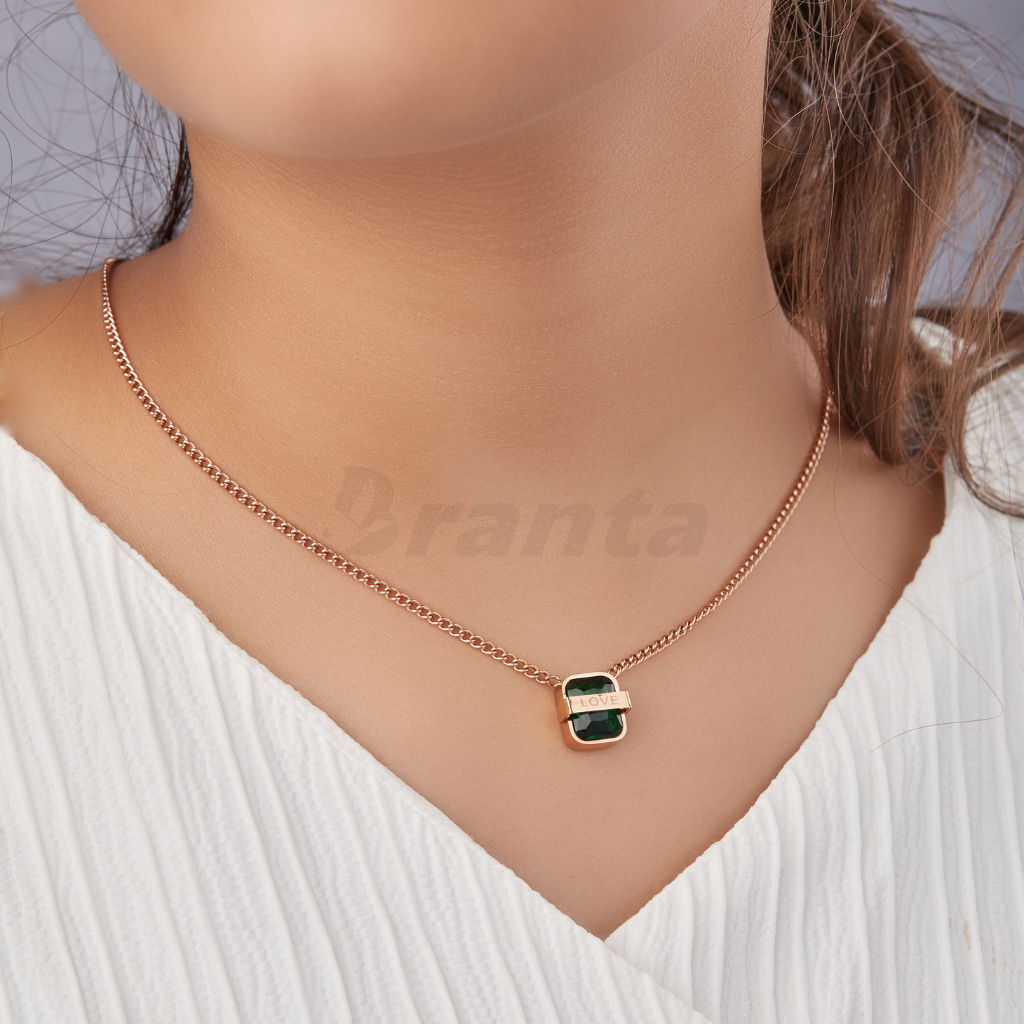 rose gold necklace