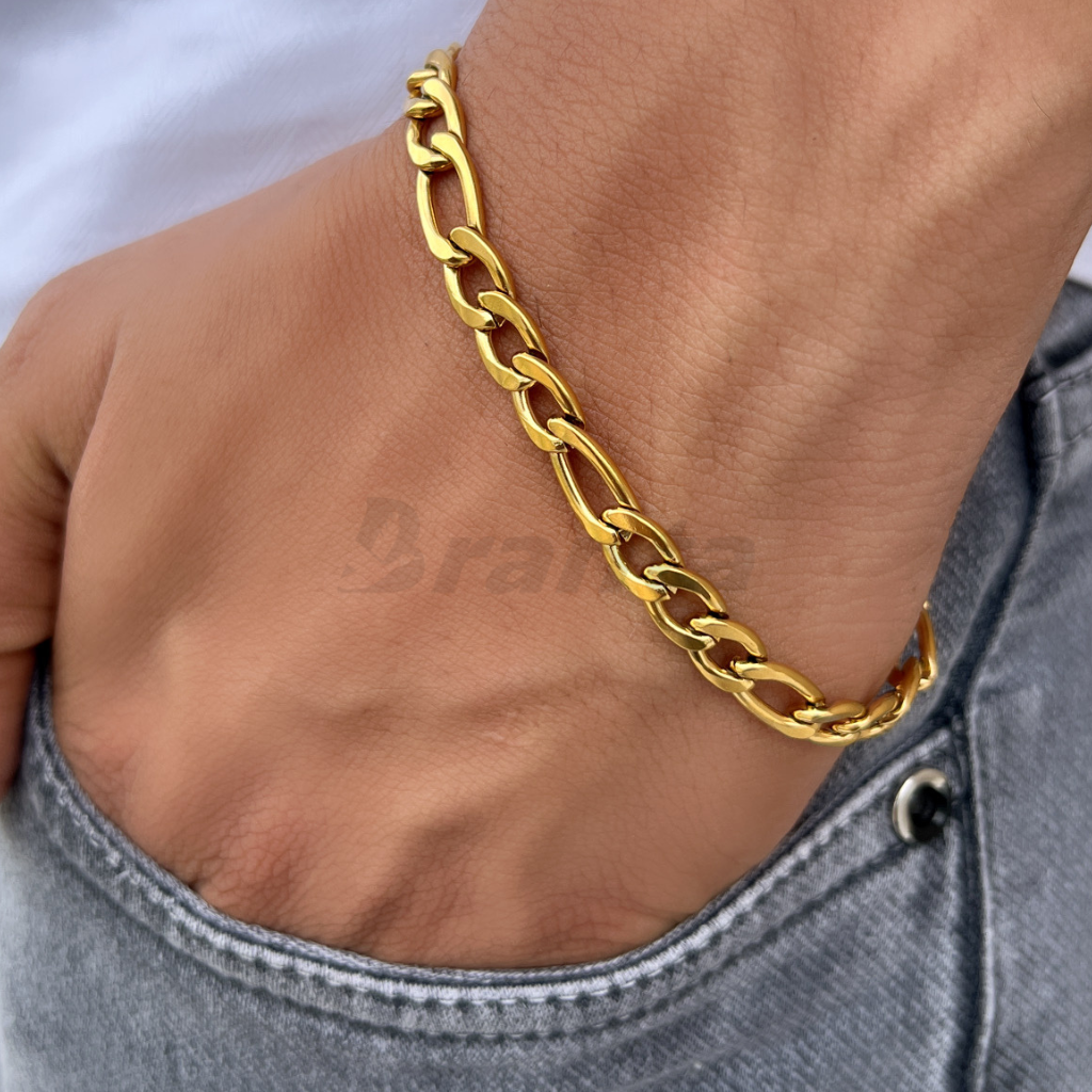 Classic Gold Curb Chain Bracelet 8 Inch