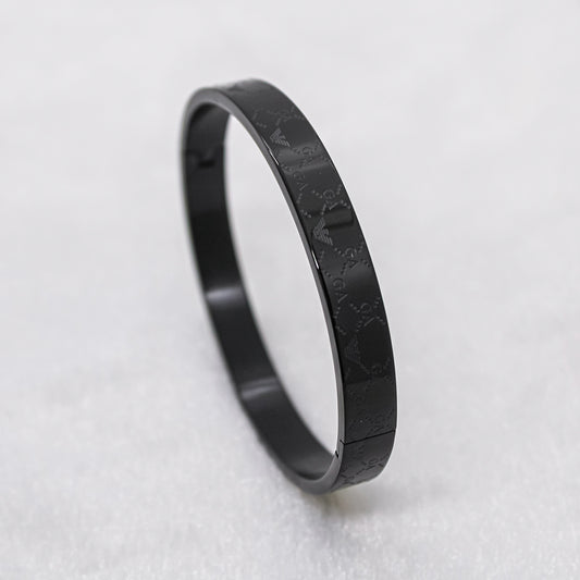 black kada for men