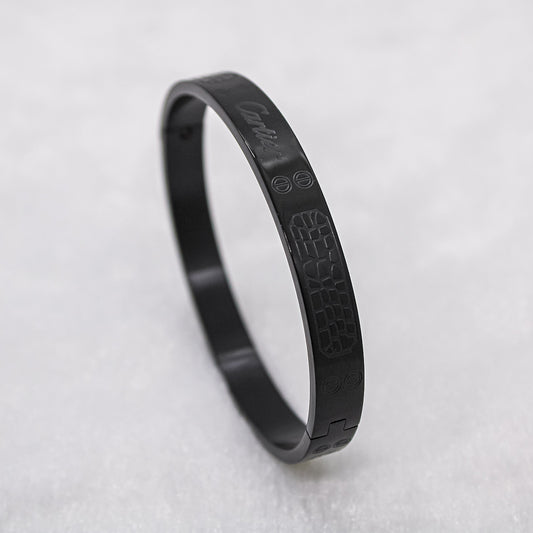 black kada for men