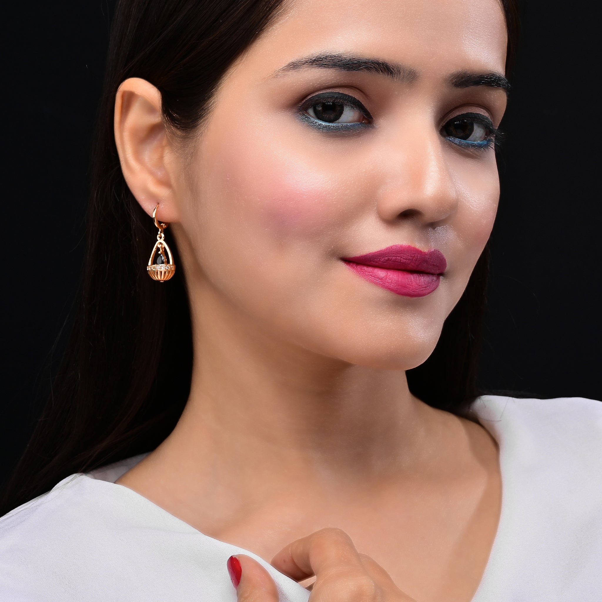 Shirin Jhumka Earrings – Nirozi