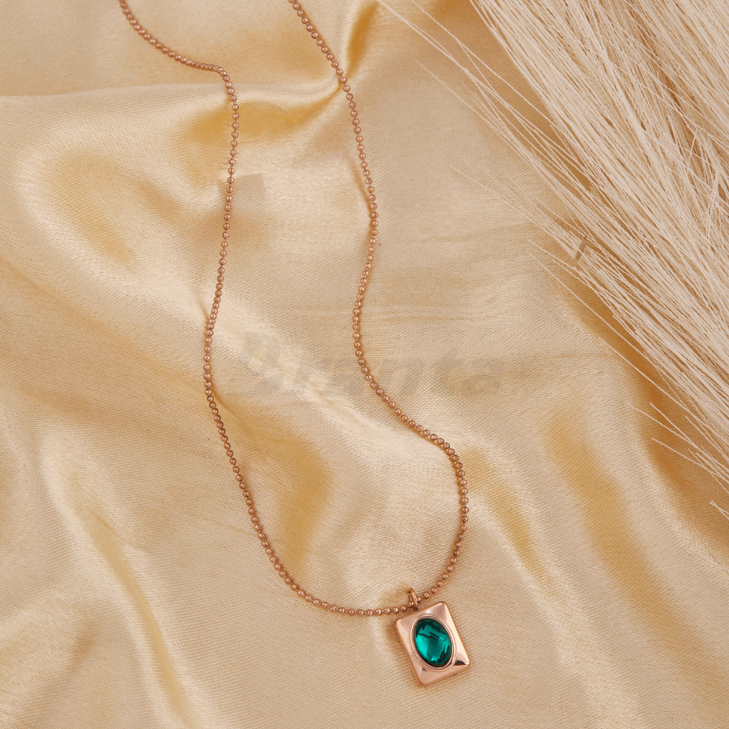 green diamond pendant chain