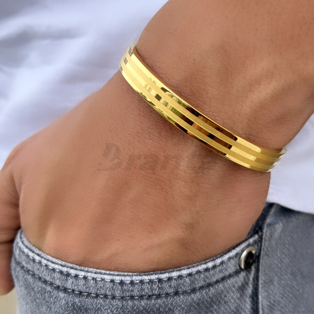 Matte and Glossy Lined Gold Bracelet For Men