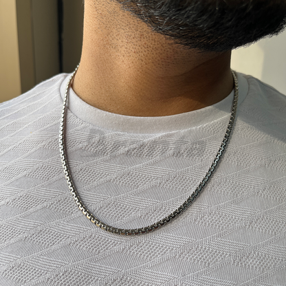 Stylish Stainless Steel Silver Chain For Men (21.5 Inch)