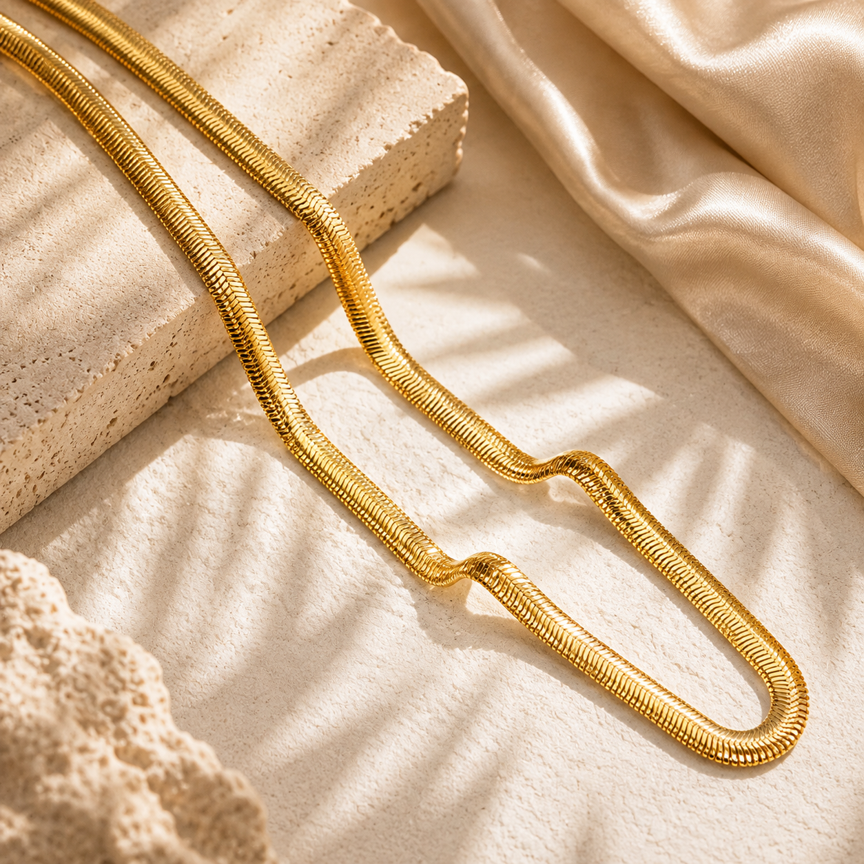 Luxury Gold Plated 3D Snake Chain Necklace For Men (21 Inch)