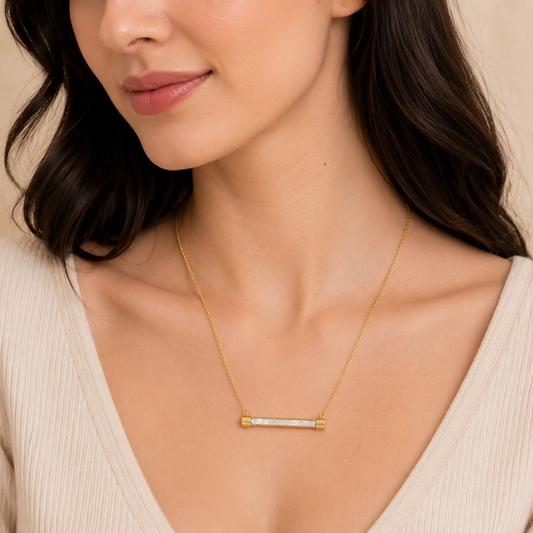 Shell Bar Pendant Necklace