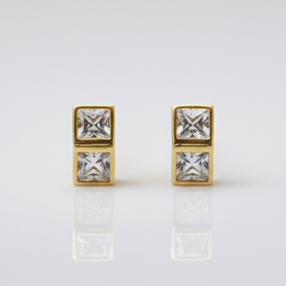 Dazzling Diamond Studs Earrings