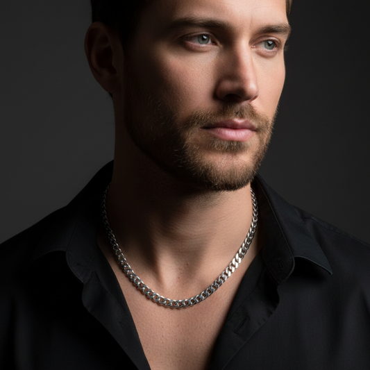 Silver Stainless Steel Curb Chain For Men (21.5 Inch)