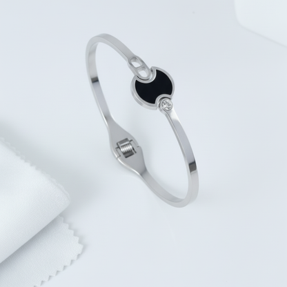 Aurelia Circle Bracelet for Women