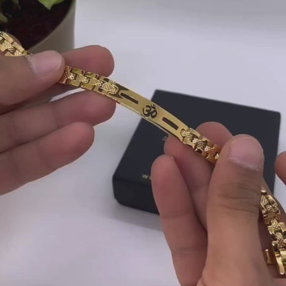 Om Loose Bracelet For Men With Black Line (8 Inch)